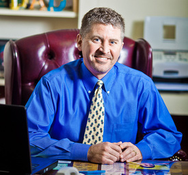 Portrait of Dr. Daniel Watters - Advantage Chiropractic